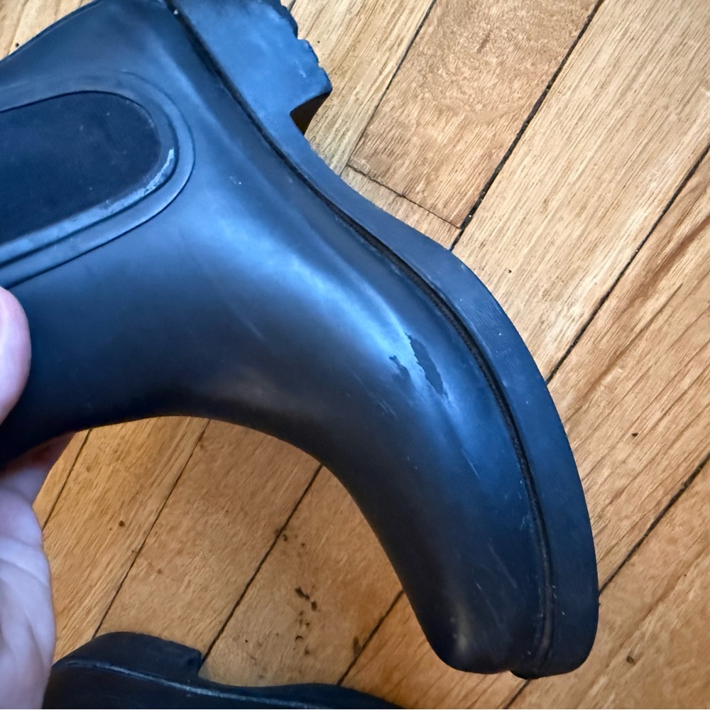 Madewell Rubber Chelsea Rain Boots - Picture 4 of 5